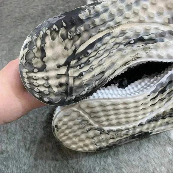 Adidas Athletics 24 Cross Trainer Sneakers - Picture 12 of 13